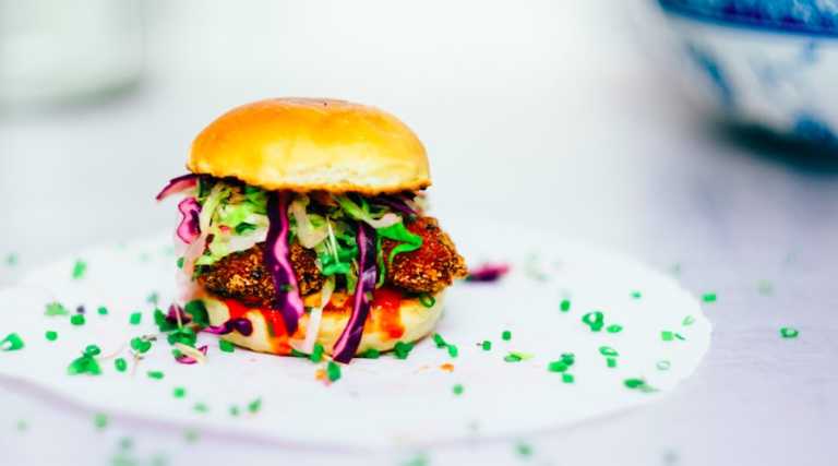 How This Android Hacker Steals Tesla Car By Offering A Free Burger