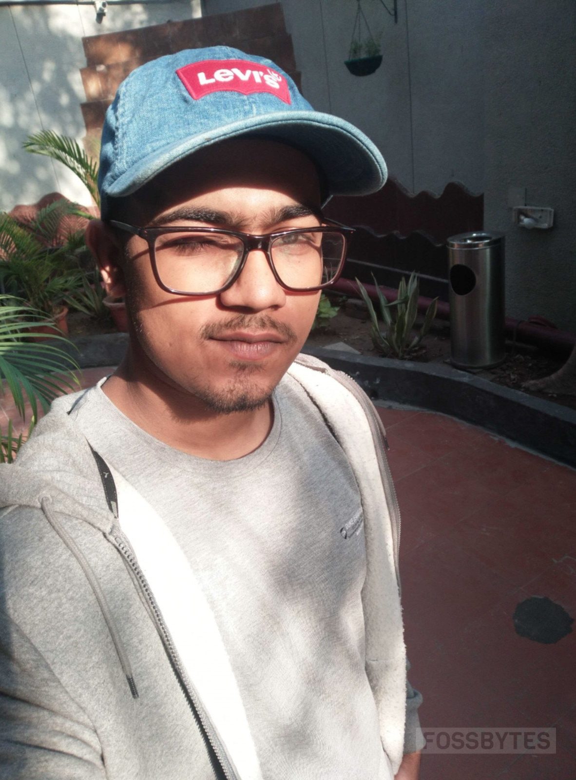 Asus Max Pro M2 Front camera (1)