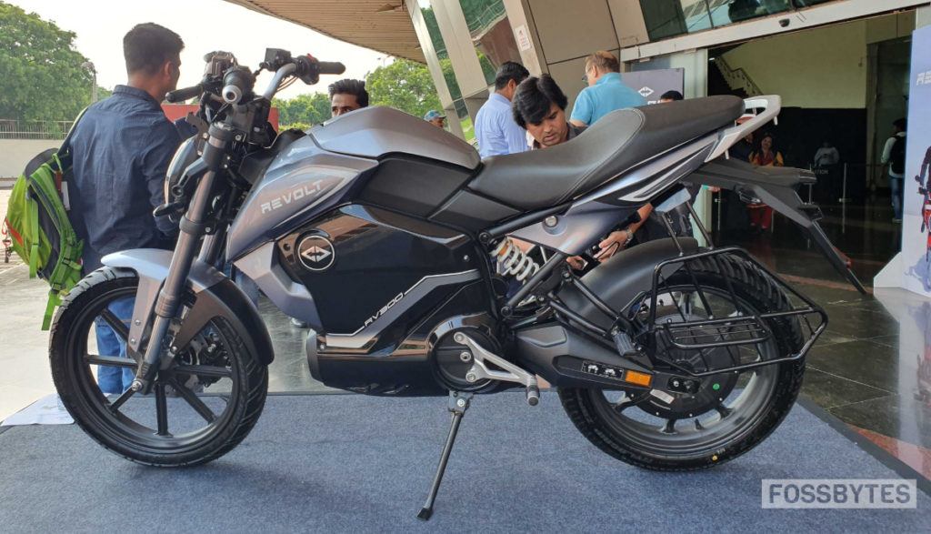 Revolt RV 400 Electric RV 300