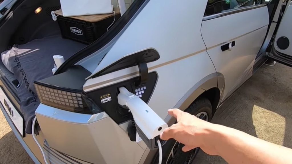 Hyundai-Ioniq-5-V2L-Function