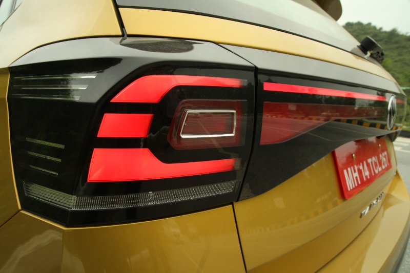 Volkswagen Taigun suv tailight