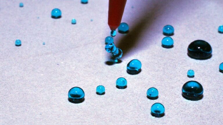 ultra-ever dry coating