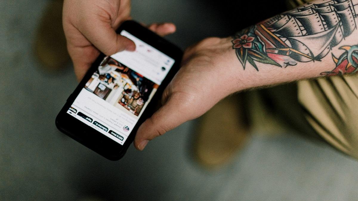 infinite scrolling apps to cure boredom