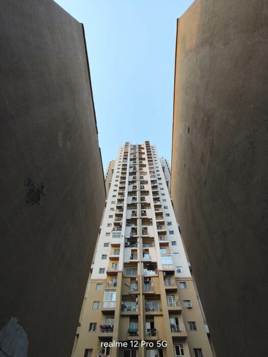 Ultrawide images from the Realme 12 Pro 2