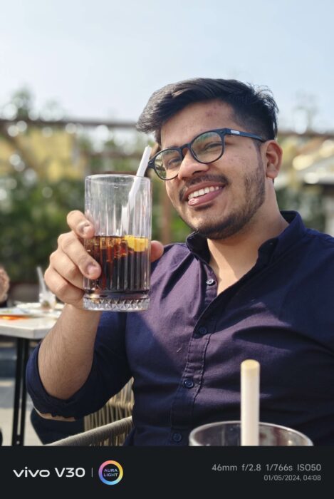 Portrait photo from the vivo v30-1