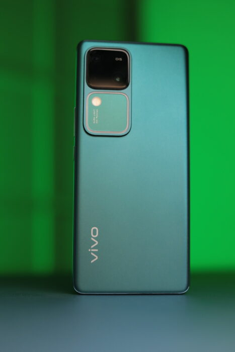 Back image of the device 2