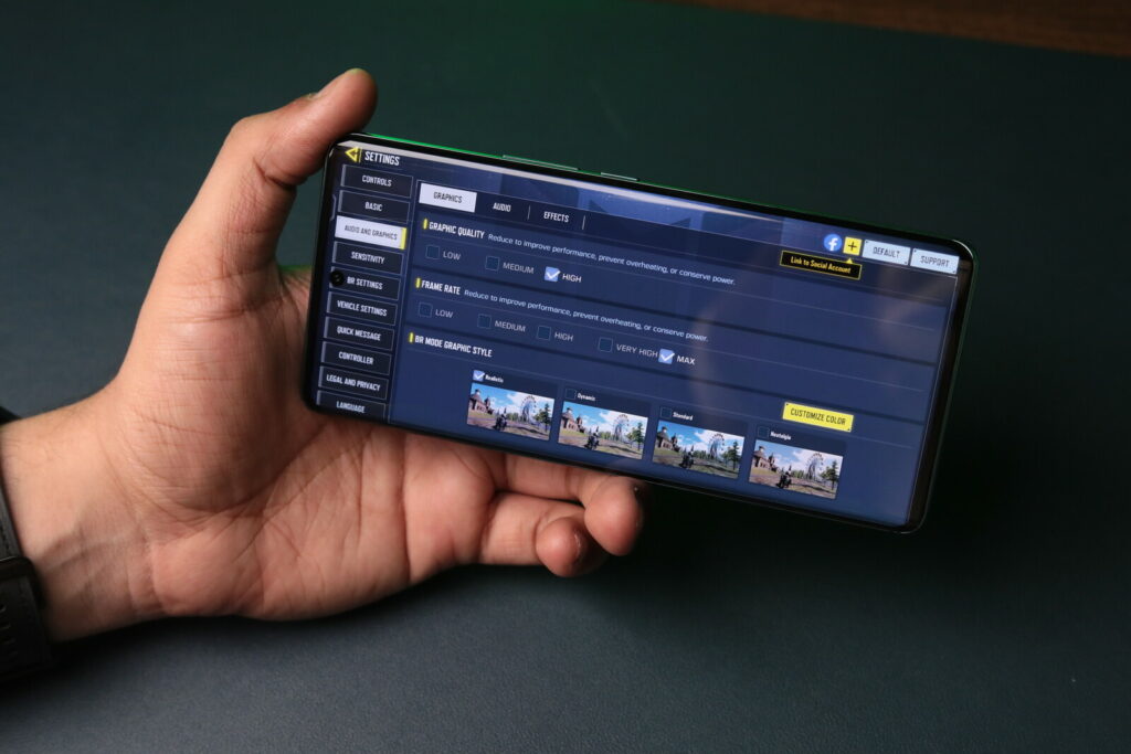 Image of COD mobile game settings 