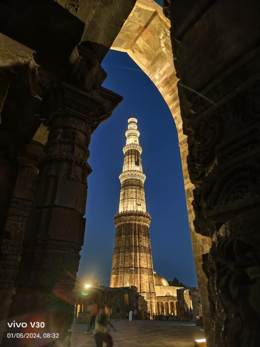 Nighttime photo from the vivo v30-2