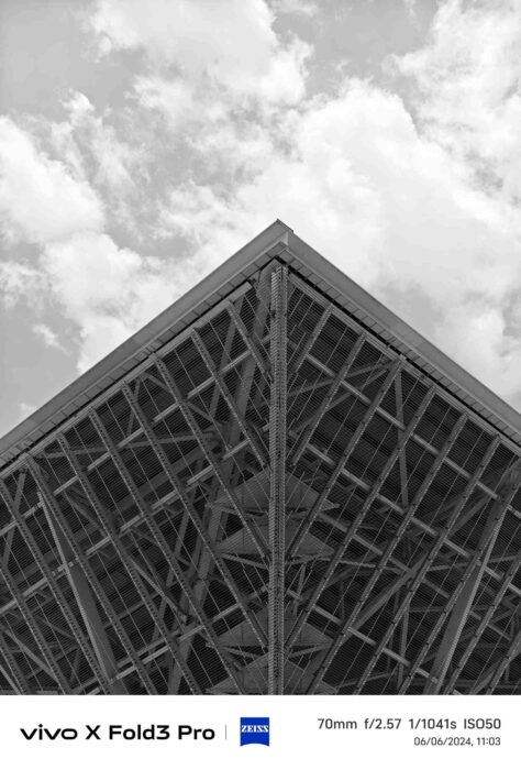 Image from the zoom lens-3